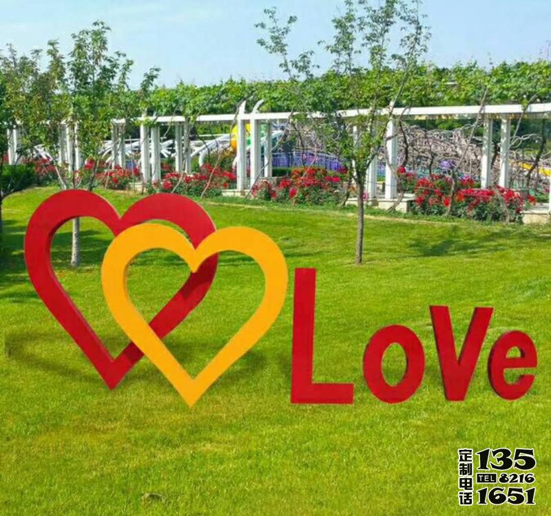 公園景區創意玻璃鋼love表達愛意的愛心雕塑 公園景區創意玻璃鋼love表達愛意的愛心雕塑