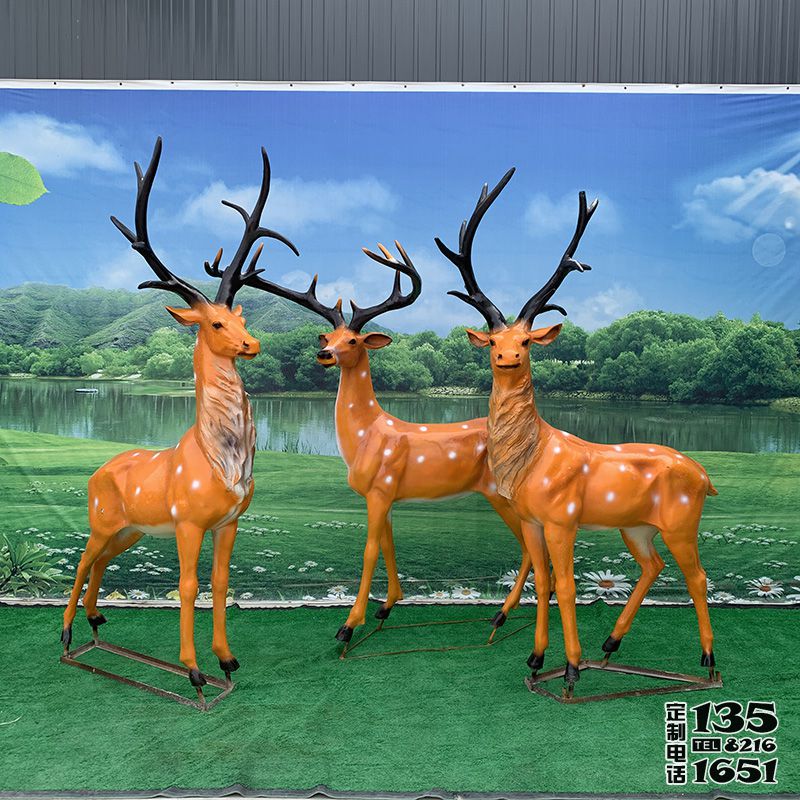 戶外景區(qū)創(chuàng)意玻璃鋼仿真動(dòng)物梅花鹿雕塑 戶外景區(qū)創(chuàng)意玻璃鋼仿真動(dòng)物梅花鹿雕塑