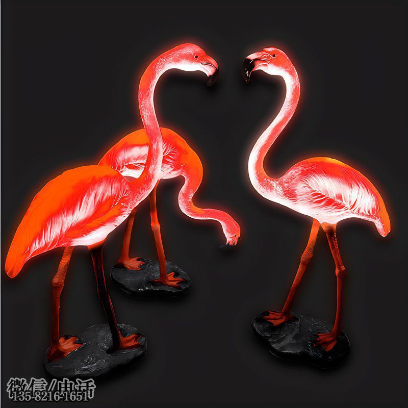 仿真發(fā)光火烈鳥(niǎo)玻璃鋼雕塑擺件 仿真發(fā)光火烈鳥(niǎo)玻璃鋼雕塑擺件